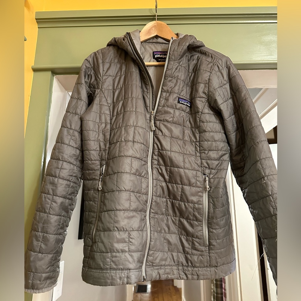 Patagonia Nano Puff Hoody hooded puffer jacket women’s M gray FLAWS, SEE PICS